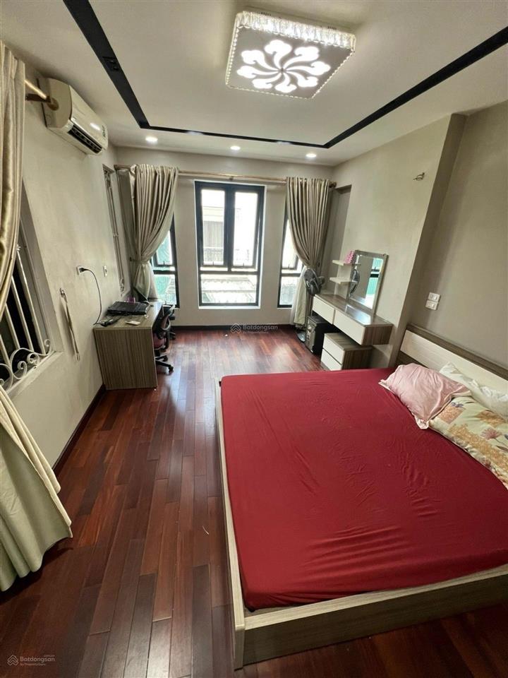 Cần bán gấp căn nhà đẹp ngay đầu phố trần khát chân  hbt 62m2 5 tầng ô tô chủ tự xây tâm huyết