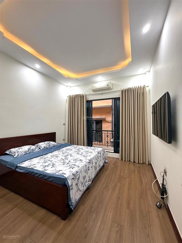 Cần bán gấp nhà khu phân lô cb phố kim ngưu hbt gần time city 42m2 5tầng  ô tô tránh vỉa hè kd