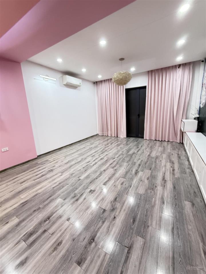 Hơn 17 tỷ có ngay nhà liền kề phố minh khai  hbt 59m2 8 tầng đẹp ô tô thang máy kd, làm văn phòng