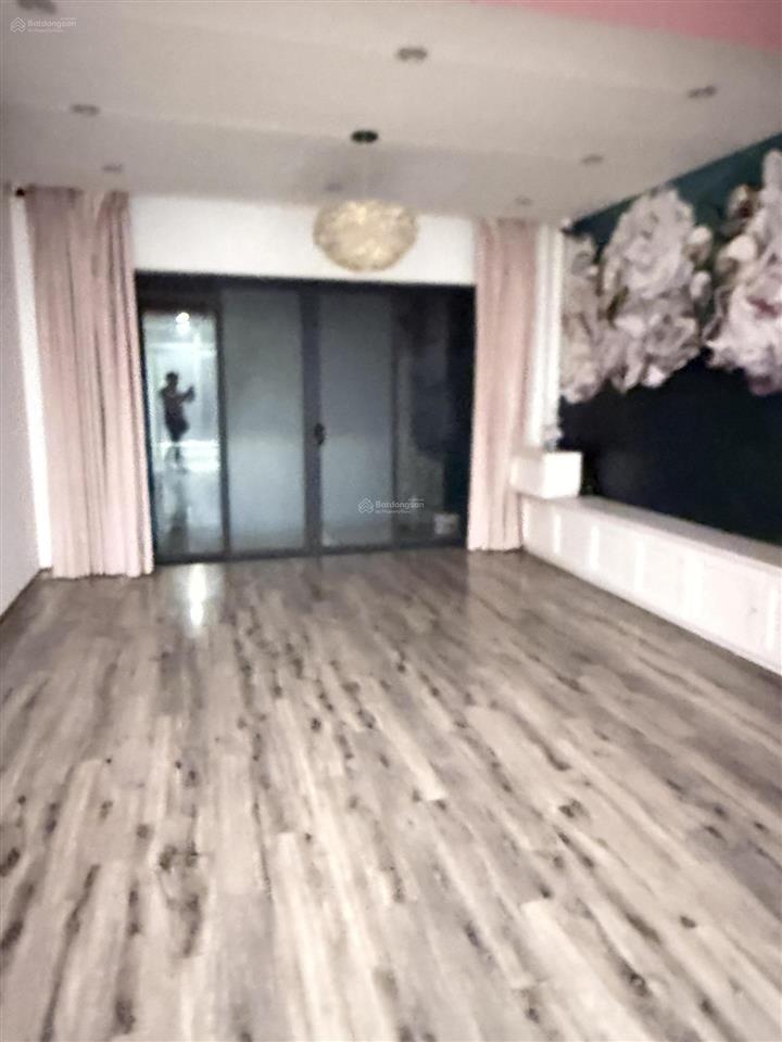 Hơn 17 tỷ có ngay nhà liền kề phố minh khai  hbt 59m2 8 tầng đẹp ô tô thang máy kd, làm văn phòng