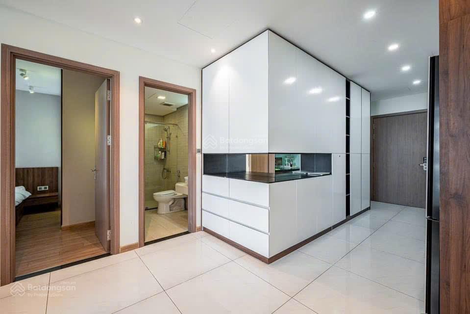 Bán gấp chung cư sky garden 3 69m2 2pn2wc 2ty100 triệu