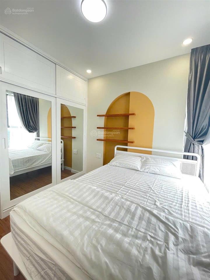 Chịu lỗ bán gấp chung cư 1050 78m2 2pn2wc 1ty520 triệu