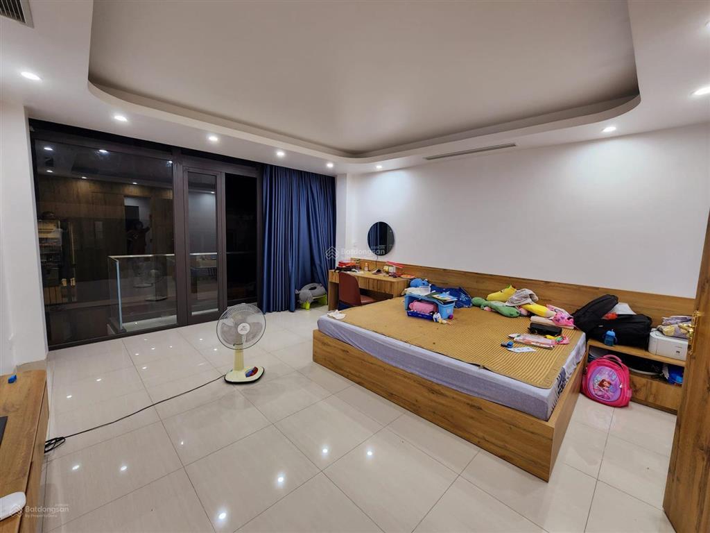 Liền kề văn khê hoàn thiện đẹp, vỉa hè, kinh doanh, gía rẻ hơn nhà thô 83m2, giá 18tỷ5