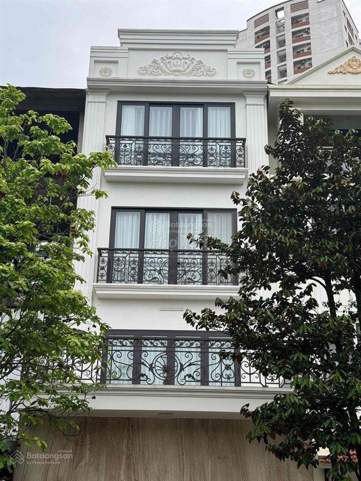 5 tầng hoàn thiện đẹp, phân lô  kinh doanh  đấu giá sân bóng  mậu lương 65m, giá 12 tỷ