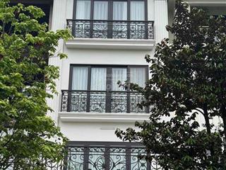 5 tầng, dân xây, nhà đẹp, phân lô, vỉa hè, kinh doanh, rẻ hơn giá đất  mậu lương 65m, giá 12 tỷ