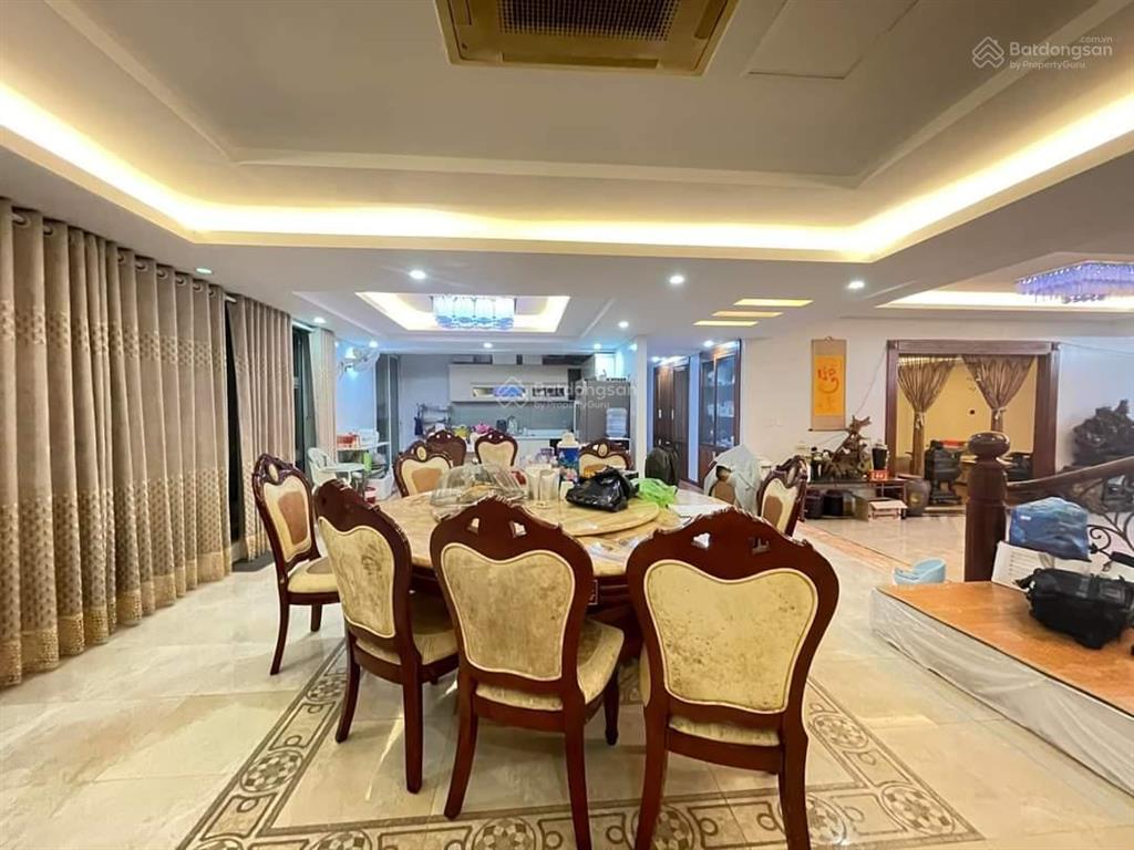 Biệt thự vip trên cao, mặt hồ, tặng nội thất 5 tỷ  kđt văn quán 384m2, giá 50tr/m2