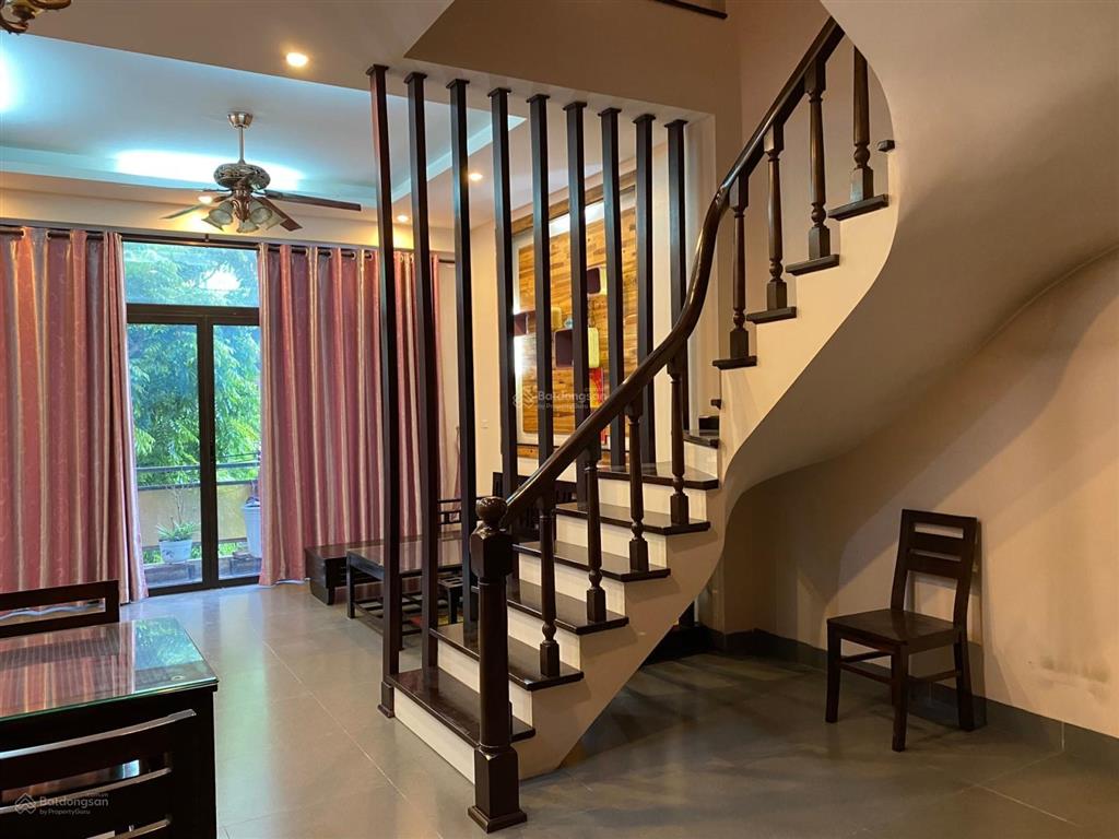 Phân lô, vỉa hè, kinh doanh, dân xây, cạnh cv  hàng bè  kđt mậu lương 55m2 x 4t, giá 12.9 tỷ