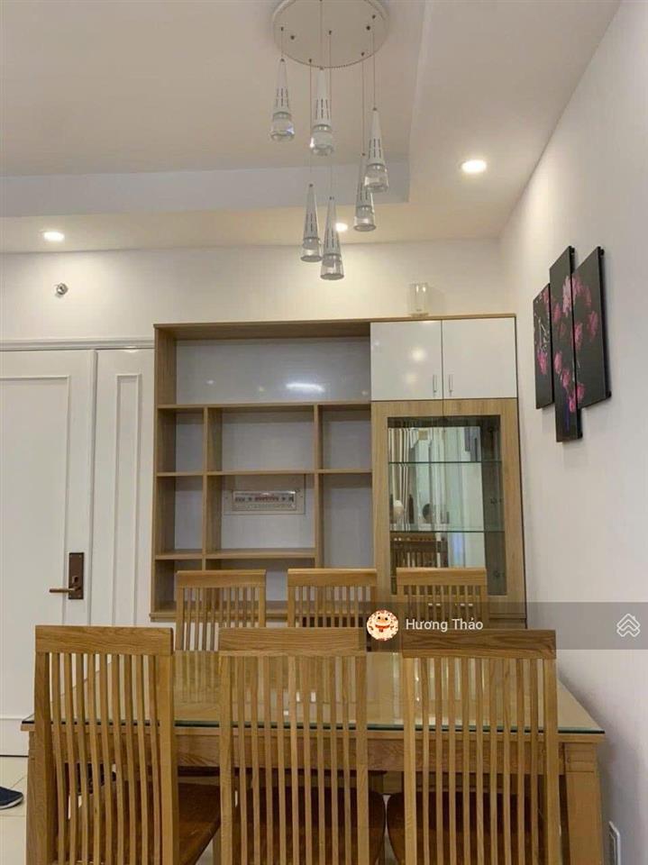 Chính chủ rao bán căn hộ carina plaza q8 dt 105m2 2pn  2wc gía 1,93 tỷ view nội khu, sổ hồng