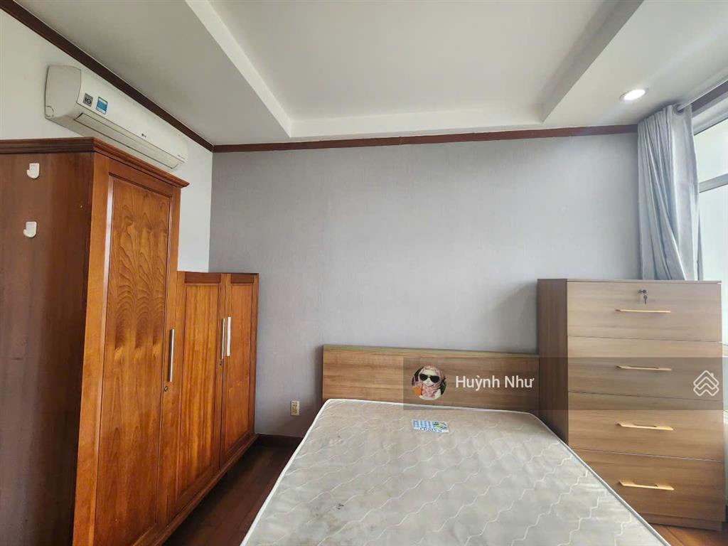 Bán ch phú hoàng anh  nhà bè dt 88m2, 2pn 2wc gía 1,96 tỷ tầng trung đã có sổ kèm full nội thất