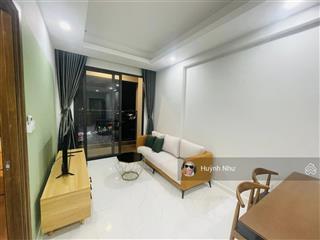 Cần bán căn hộ lotus apartment q. 11, dt 71m2 2pn 2wc gía 1,87 tỷ đã có sổ, chủ tặng nội thất