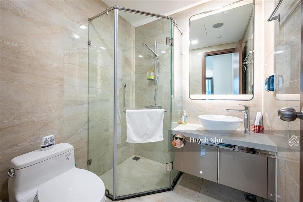 Cần tiền bán gấp ch city gate q. 8, dt 73m2 2pn 2wc gía 1,79 tỷ  đã có sổ view bờ kè võ văn kiệt