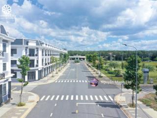 Lô đất nền sđ sẵn duy nhất đối diện công viên, giá cực rẻ cho kh đầu tư cất cánh cùng sb long thành