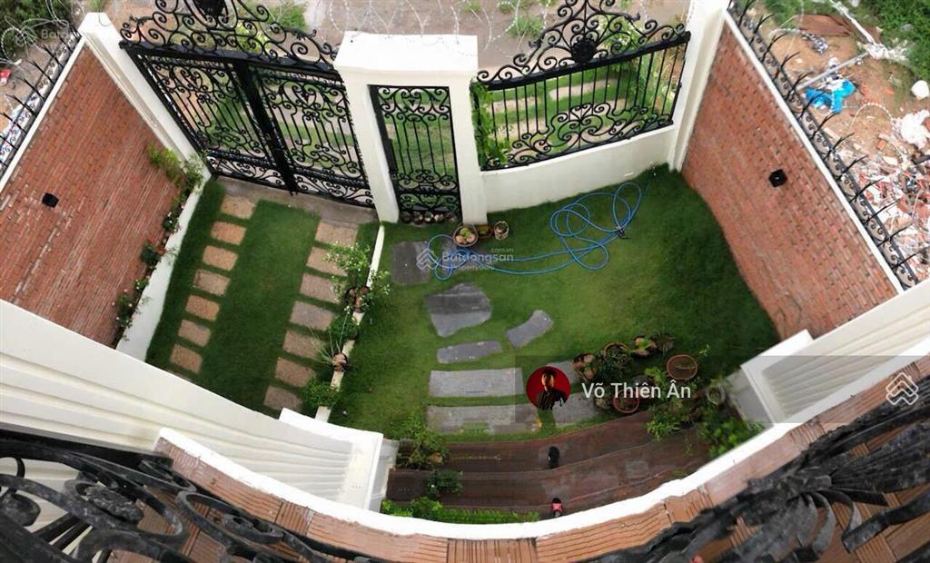 Bán đất tặng nhà 5 tầng  full nội thất mặt tiền ngay trương văn bang, q2  7x18,5m  chỉ 175tr/m2