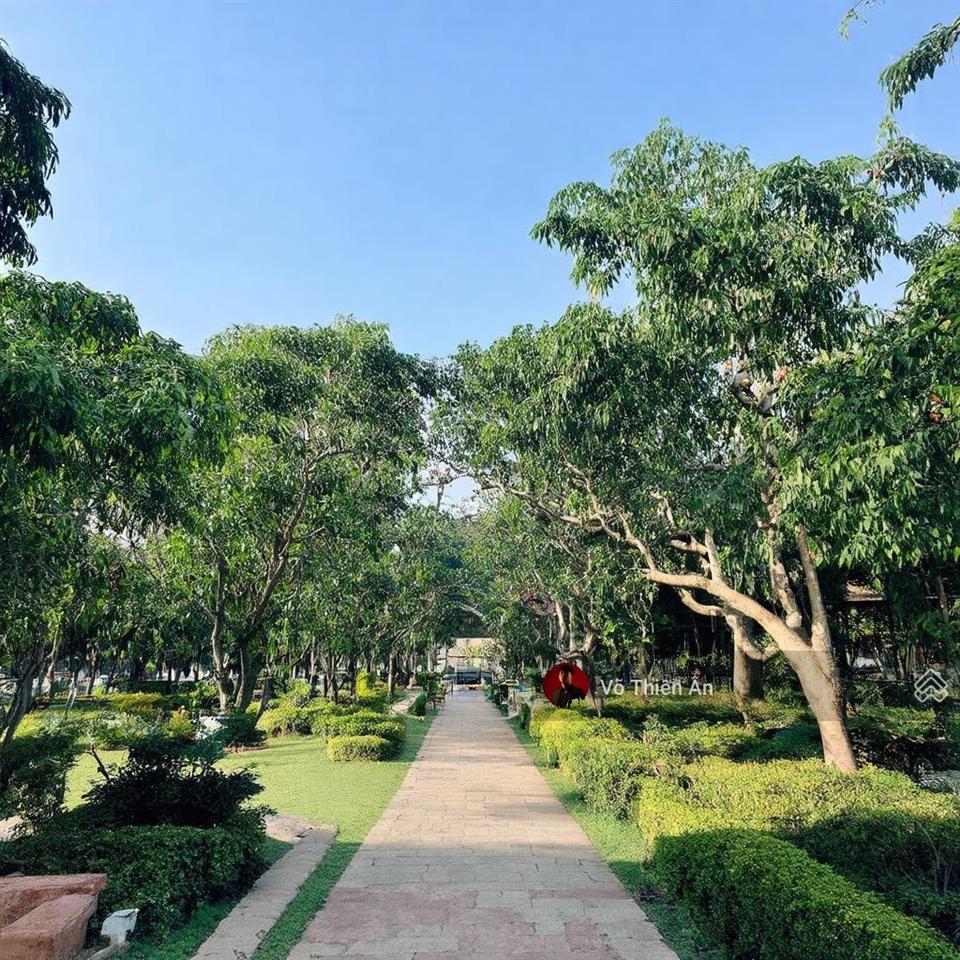 Còn sót lại lô đất view công viên! mặt tiền ngay lương định của  5x20m  giá từ 20tỷ về 15,6 tỷ