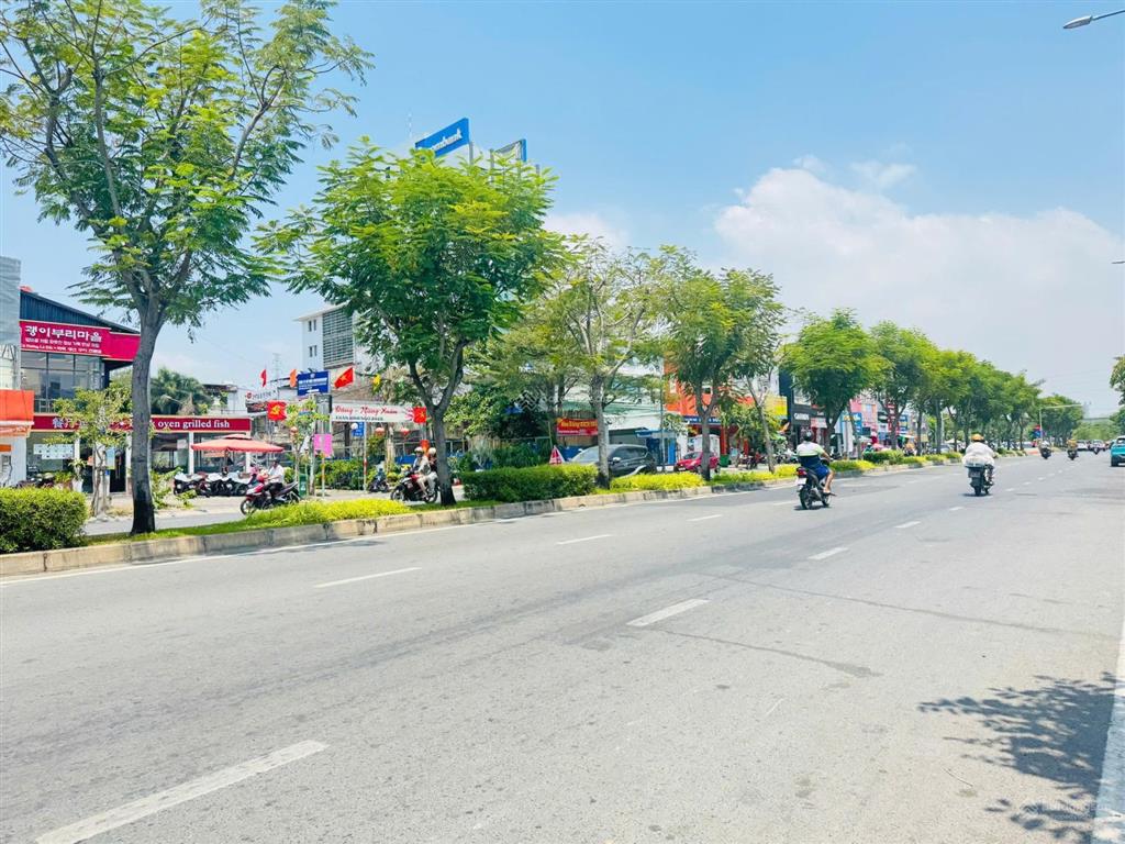 Chỉ duy nhất! căn nhà 4 tầng full nt view công viên mt ngay trần lựu 4x20m  giảm sâu chỉ 1x tỷ.