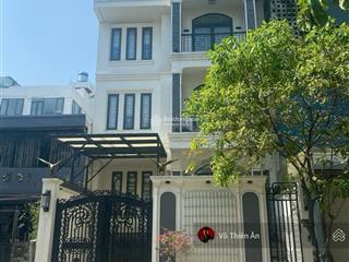 Hiếm có! căn nhà hầm 5 tầng  5x20m  full nội thất  mặt tiền ngay nguyễn quý đức  giá chỉ 2x tỷ