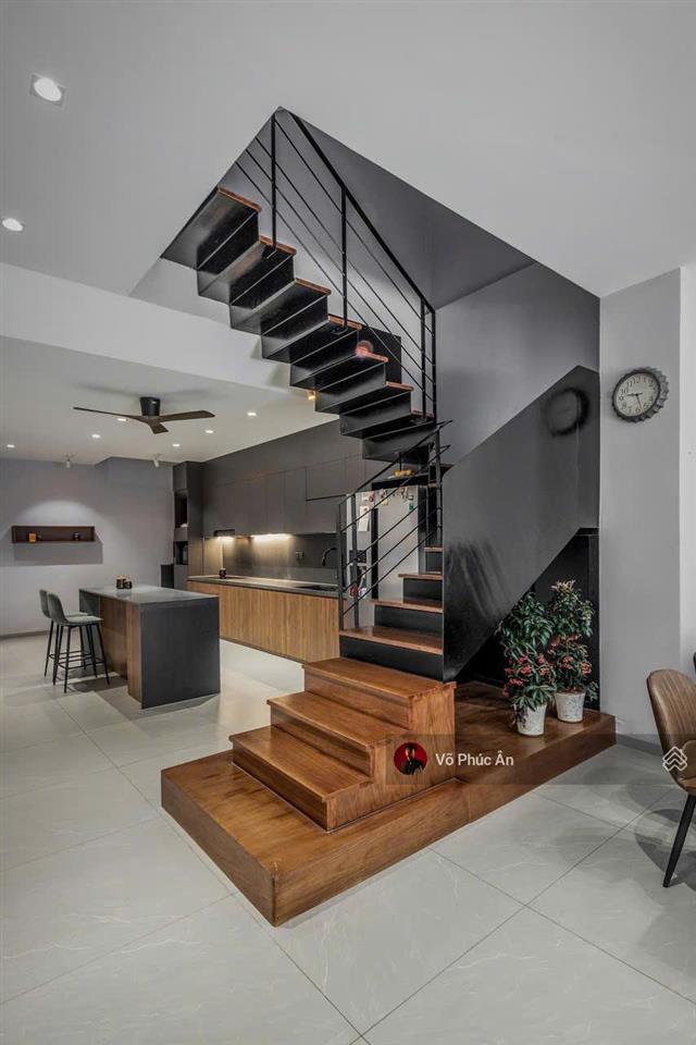 Ngộp lắm rồi! bán tòa chdv ngay trương văn bang  6 tầng  5x17m  hđt 65tr  giảm về 16,8 tỷ chốt