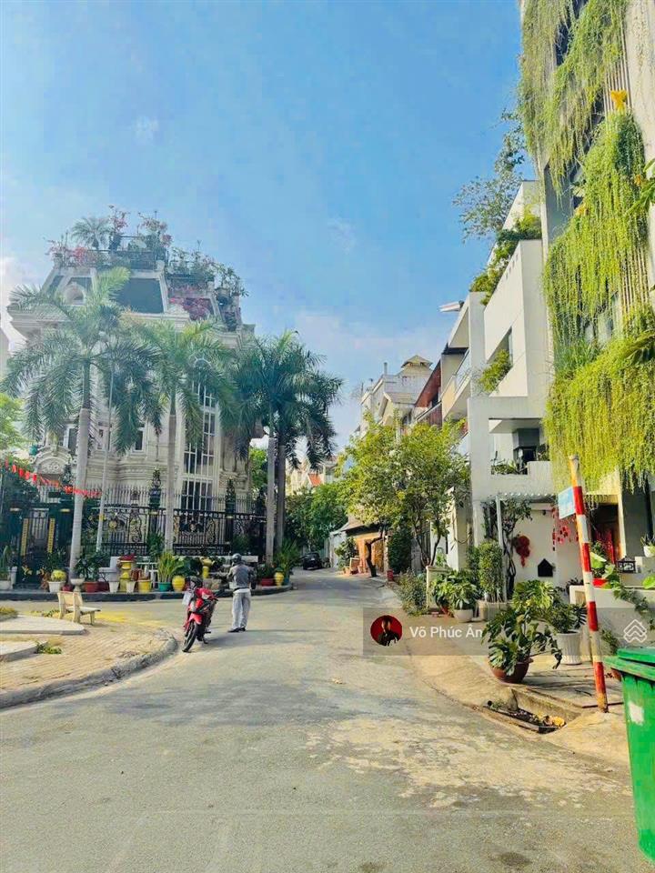 Giá hời thủ đức house! lô đất ven sông  view công viên  13m x 18m  xây 4 tầng  siêu rẻ 22,9 tỷ