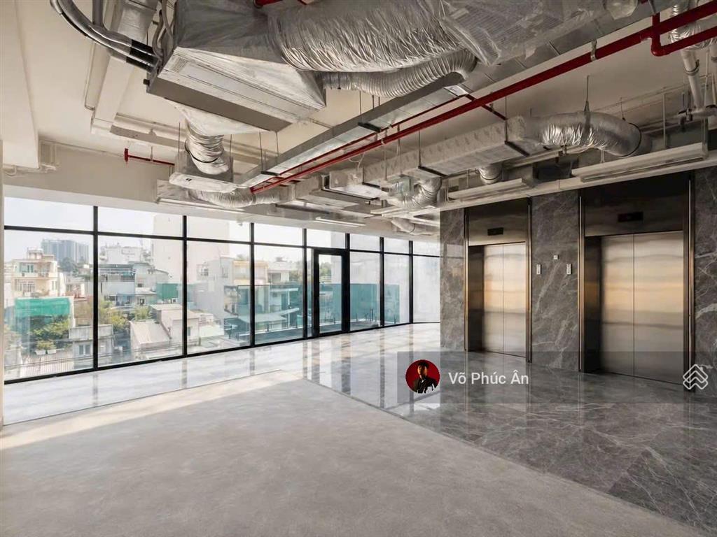 Bán siêu building mt cmt8 q3  15x36m nở hậu  2 hầm 10 tầng  hđt 1,5 tỷ  đón đầu tod metro số 2
