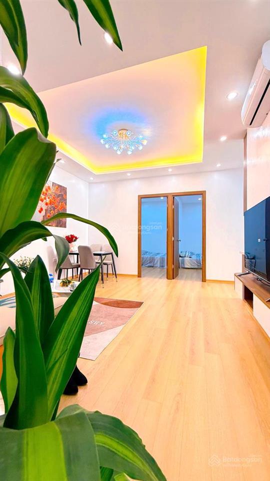 Bán cc tại phố hoàng đạo thúy, giá siêu hời 5,68 tỷ, 61m2, 3pn, 1wc