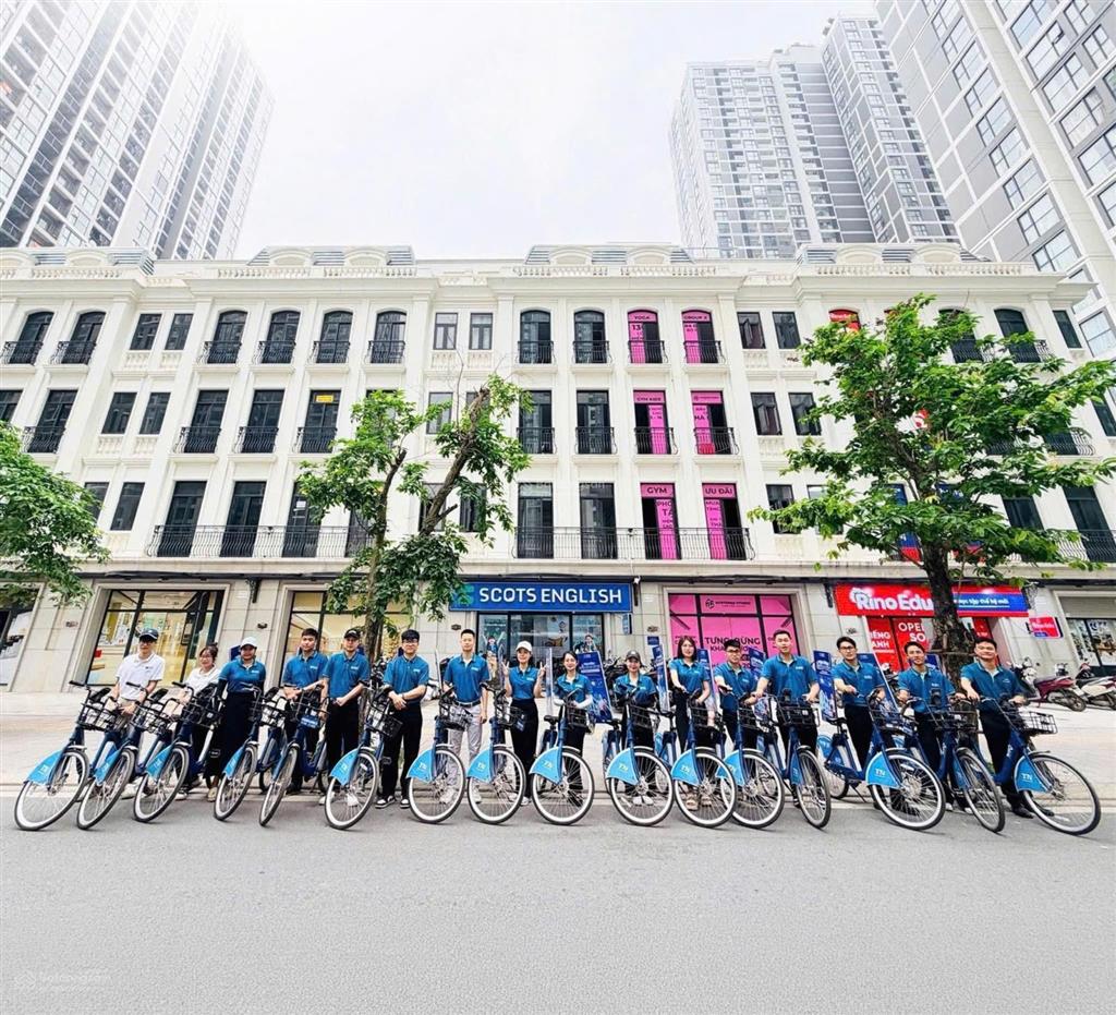 Căn shophouse nổi bật vinhomes smart city (hữu duyên ai thích nổi bật có 102) 249m2  40 tỷ