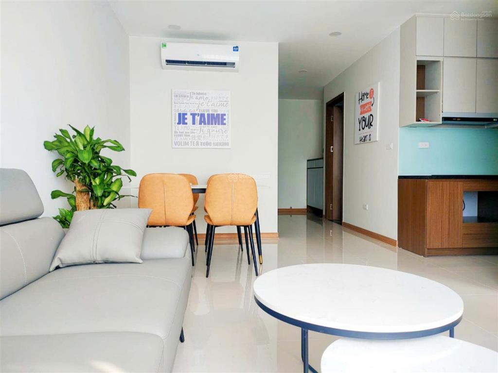 Mình chính chủ bán căn 2 p ngủ toà dv03. tầng trung. full nt, sổ hồng. giá 5 tỷ 3,  0866 755 ***