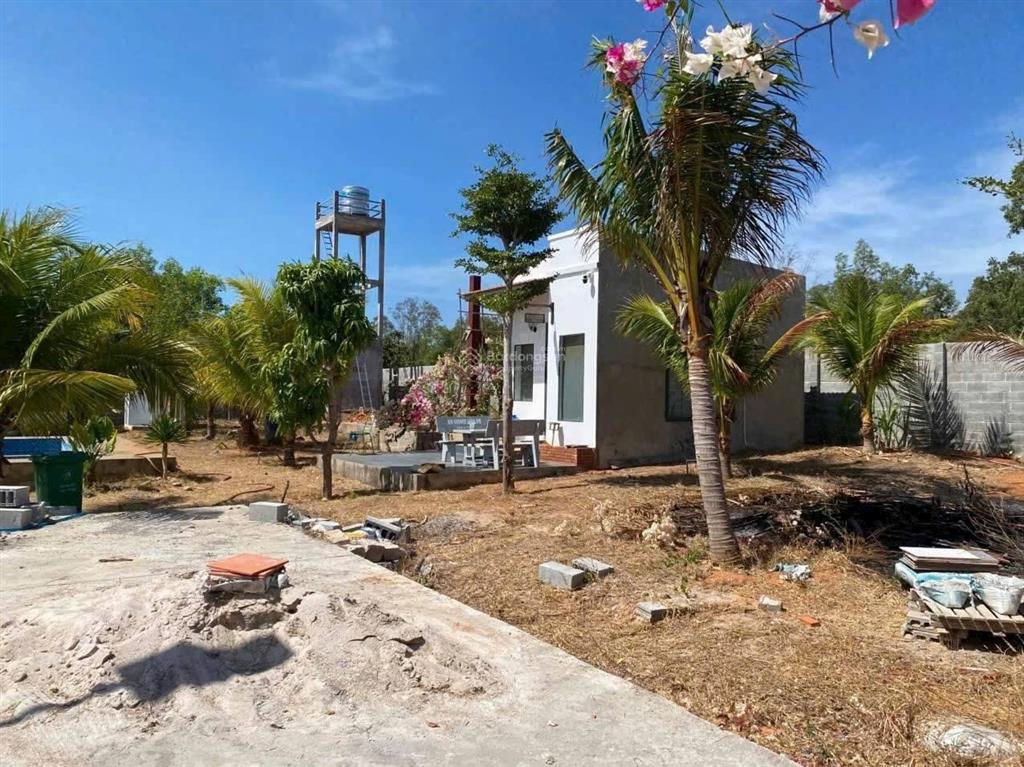 Bán đất tặng villa vườn dừa ở thiện nghiệp, phan thiết.  0974 090 ***