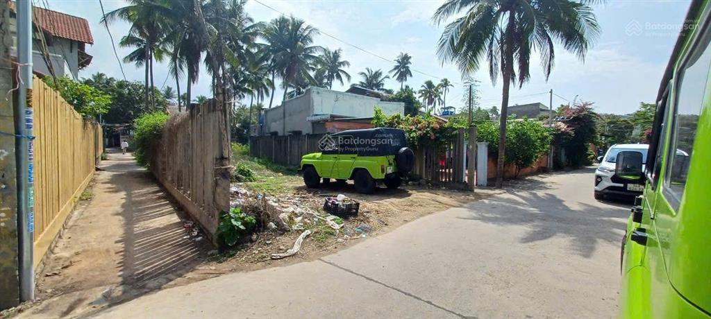Bán căn nhà view biển chill chill khu phố tây hoà bình, hàm tiến