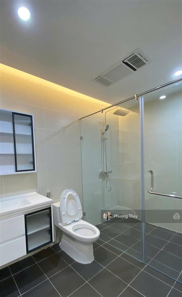 Giá mềm nhất khu vực, ch res 11 q.11, giá 1 tỷ840, dt75m2, 2pn+2wc, nội thất cơ bản sổ hồng riêng