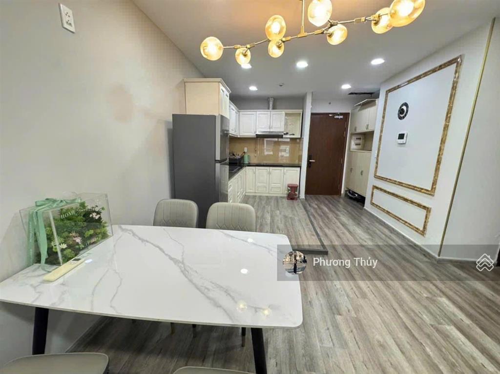 Giá mềm nhất khu vực, ch era town q. 7, dt 96m², 2pn 2nvs, nội thất cơ bản  view đẹp