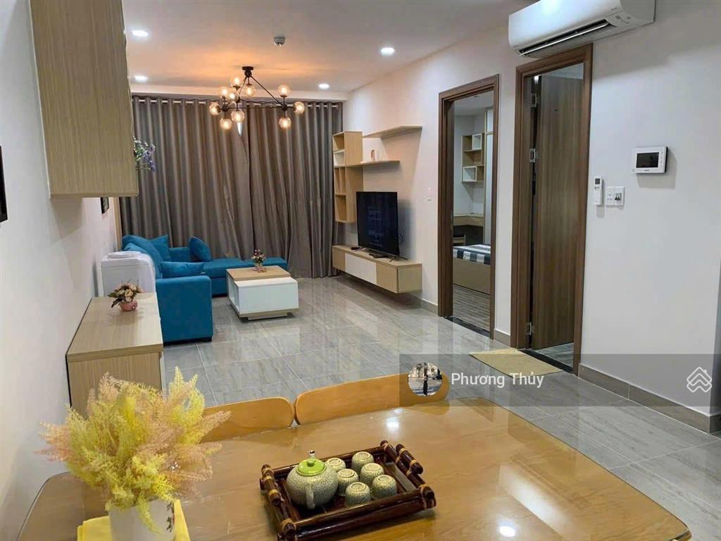 Chính chủ gửi bán ch sky center q. tân bình, dt75m2, 2pn + 2wc, nội thất cơ bản  có sổ hồng