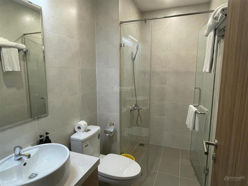 Chính chủ để lại giá mềm, ch sky center q. tân bình dt 74m2, bao sang tên công chứng  shr