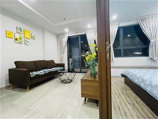 Chính chủ để lại giá mềm, ch res 11 q. 11, dt 72m2 2pn + 2wc, có sẵn nội thất  có sổ hồng