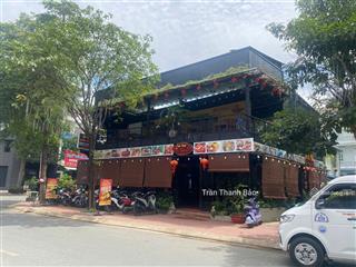 Duy nhất 1 tài sản góc 3 mặt tiền ngay bùi tá hán, quận 2  ngang 12x25m  3 tầng  giá bán 58 tỷ