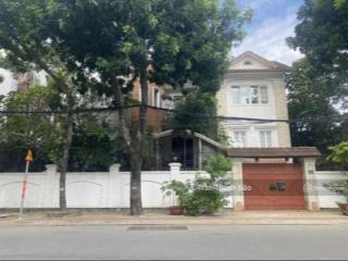 Bán tài sản khu compound đường nguyễn văn hưởng, thảo điền (dt 20,2x28,5m), cn ~ 500m2  giá 120 tỷ