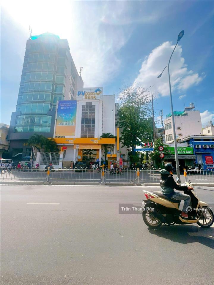 Bán nhà góc 3 mặt tiền  chỉ 33 tỷ  ngang 13,5m  đường nguyễn thái học  100 triệu/tháng  5 tầng