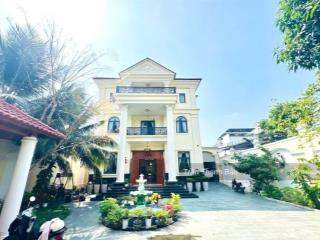 Duy nhất 206 triệu/m2 | cn 1160m2 | bán nhà đường nguyễn văn hưởng, q.2 | dt nh50x33m | kc 3 tầng |