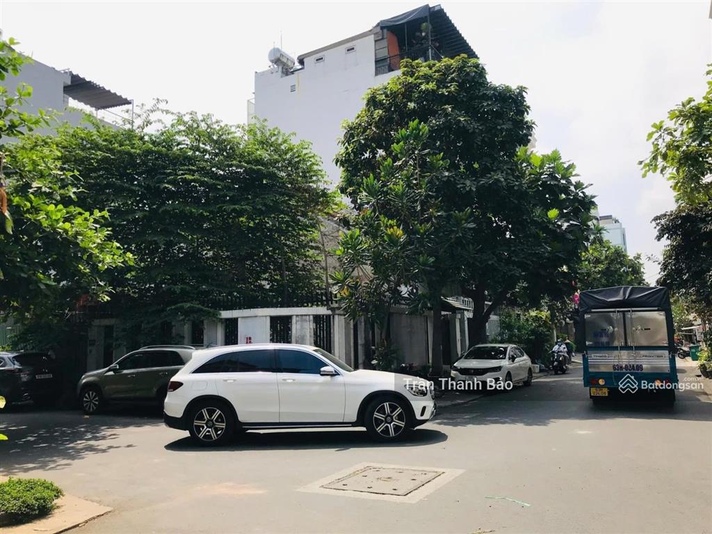 Bán nhà đường nguyễn văn hưởng, quận 2  đơn giá 180 triệu/m2  dt 20x19m  giá chỉ 77 tỷ