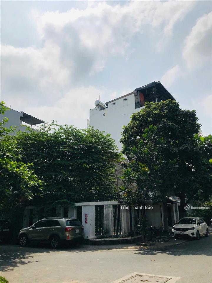 Bán nhà đường nguyễn văn hưởng, quận 2  đơn giá 180 triệu/m2  dt 20x19m  giá chỉ 77 tỷ