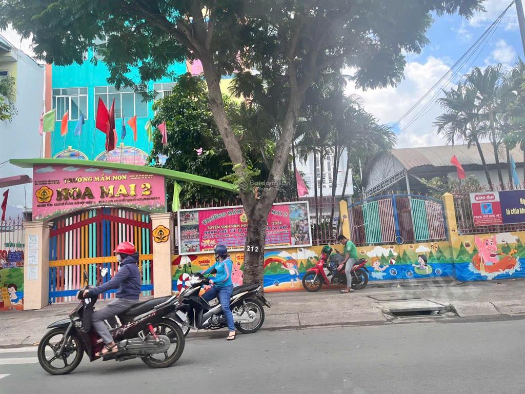 Bán nhà mặt tiền dương thị mười q12, vỉa hè 2m, kinh doanh siêu sầm uất, đang cho thuê 11tr/tháng