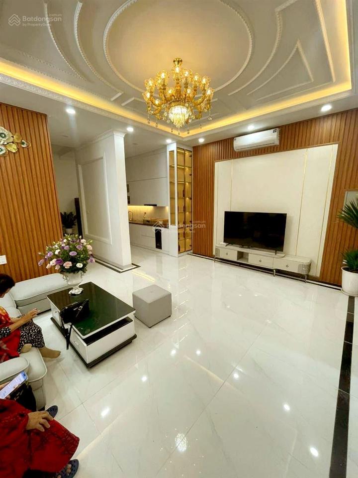 Hiếm 40m ra phố chùa bộc  tặng full nội thất 58m x 7t  dân xây phù hợp kd nhỏ