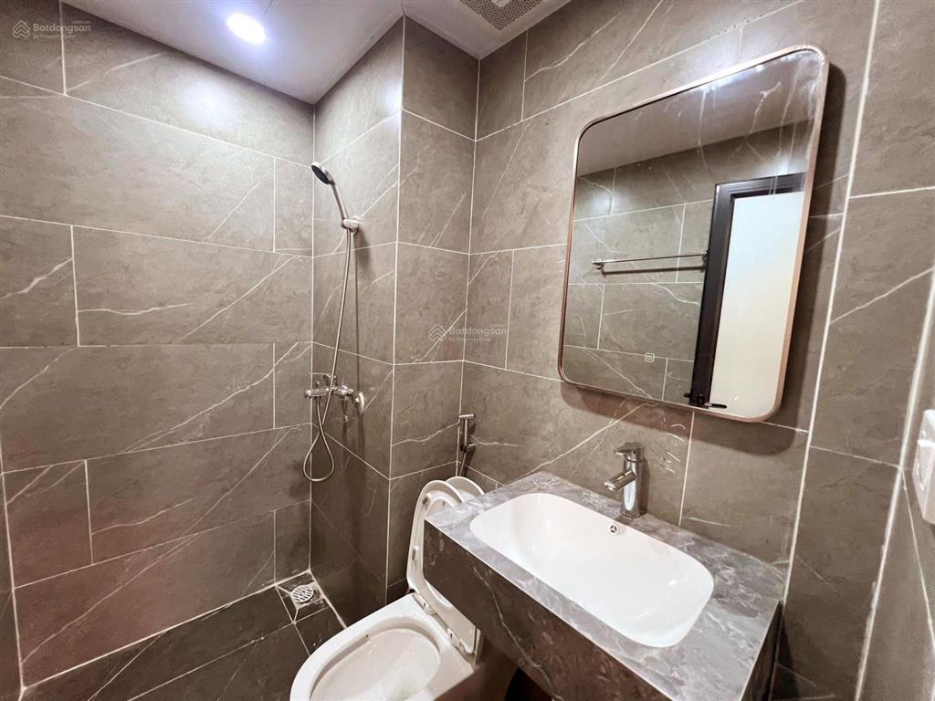 Cần gấp  bán tòa chdv cao cấp khương trung  xây tâm huyết  full gpxd và pccc  65m x 7t.