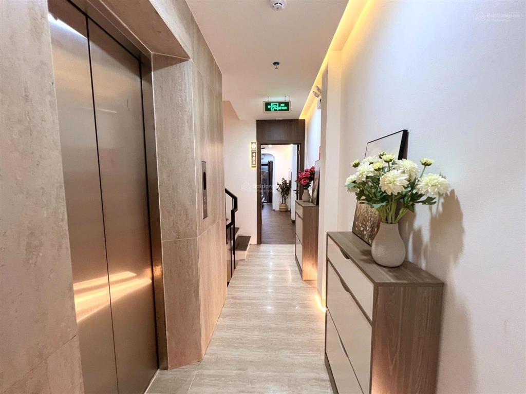 Cần gấp  bán tòa chdv cao cấp khương trung  xây tâm huyết  full gpxd và pccc  65m x 7t.