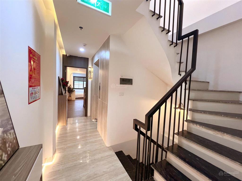 Cần gấp  bán tòa chdv cao cấp khương trung  xây tâm huyết  full gpxd và pccc  65m x 7t.
