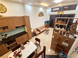 Hạ 1ty gấp bán nhà thái hà vìa hè oto tránh kd đa dạng 36mx4t. giá 13.xty