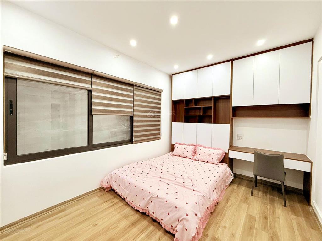 Hạ gấp 1ty cần bán nhà vương thừa vũ 2 thoáng 47mx5t thang máy tặng full nội thất.