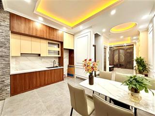 Hạ gấp 1ty cần bán nhà vương thừa vũ 2 thoáng 47mx5t thang máy tặng full nội thất.