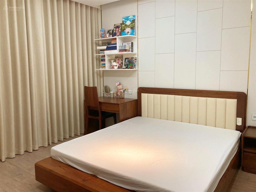 Chính chủ cần bán biệt thự đơn lập 316m2, mặt tiền 16m, tặng full nội thất cao cấp