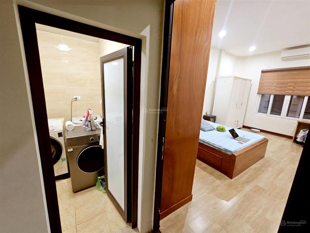 Cần xoay vốn  bán nhà thái hà  ô tô tránh  vỉa hè  gần phố  36m2x4t  kd tốt