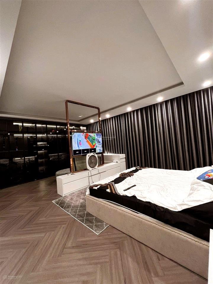 Hiếm lô góc gara 2 ô tô bán nhà hoàng văn thái 58m²6t tặng nội thất 2 tỷ